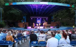 Kabaret Młodych Pan&oacute;w w Amfiteatrze