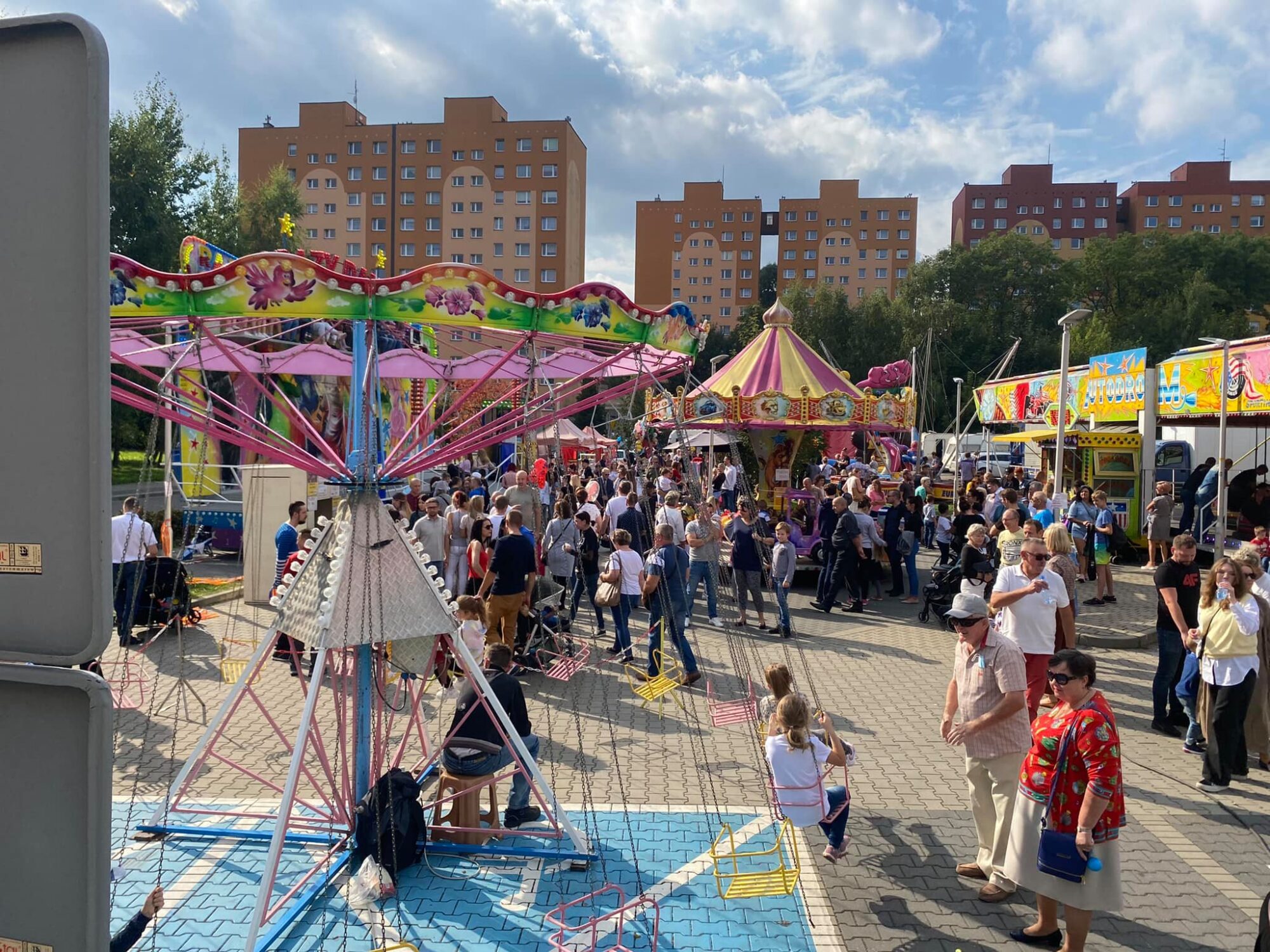 Objazdowy lunapark pod SCK Parkiem Tradycji